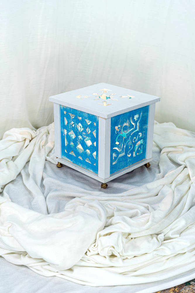 "MORESCA" lamp (White and pickled Blue faces)